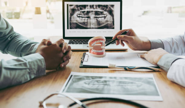 Best Dentist for Tooth Abscess  in Columbia, MS