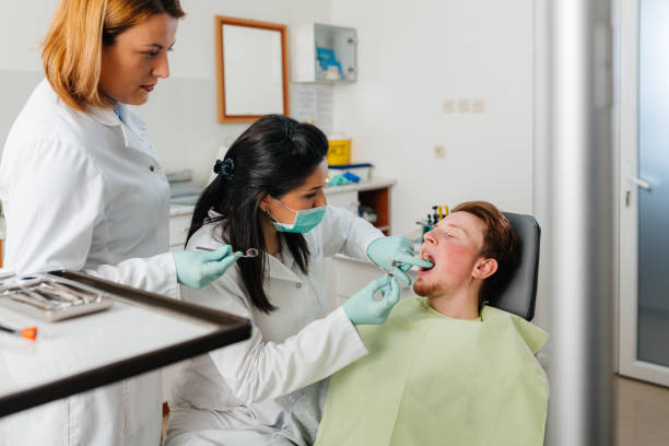 Best Emergency Tooth Extraction  in Columbia, MS
